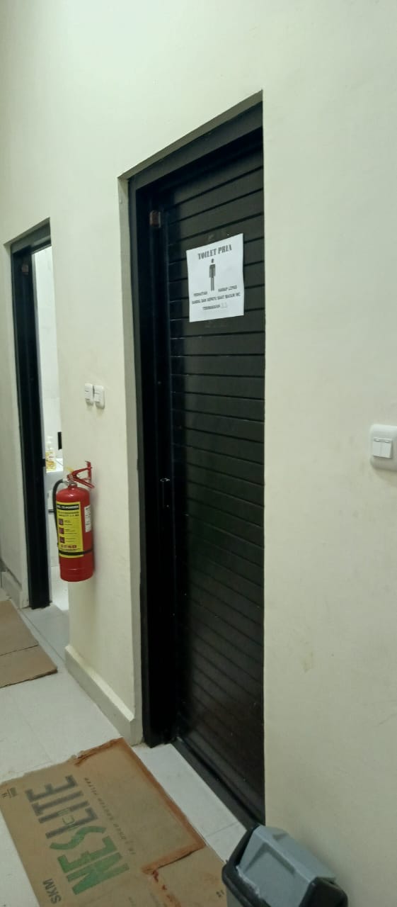 Toilet2