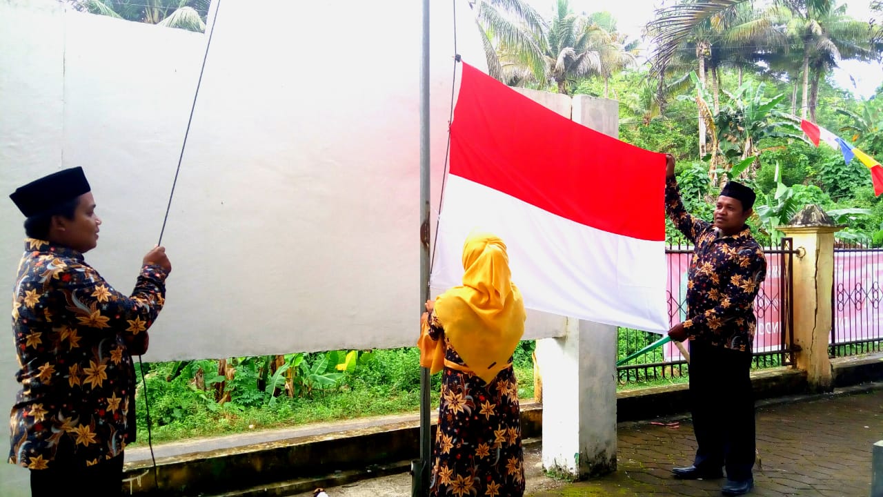 hut RI 2