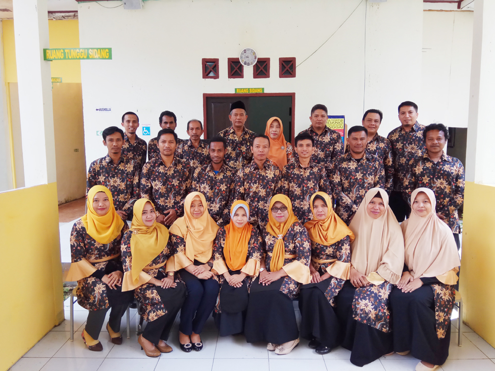 rapat33